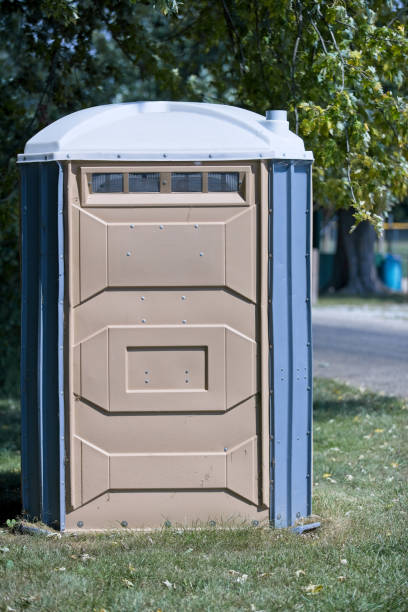 Portable Toilet Options We Offer in Oak Grove, SC